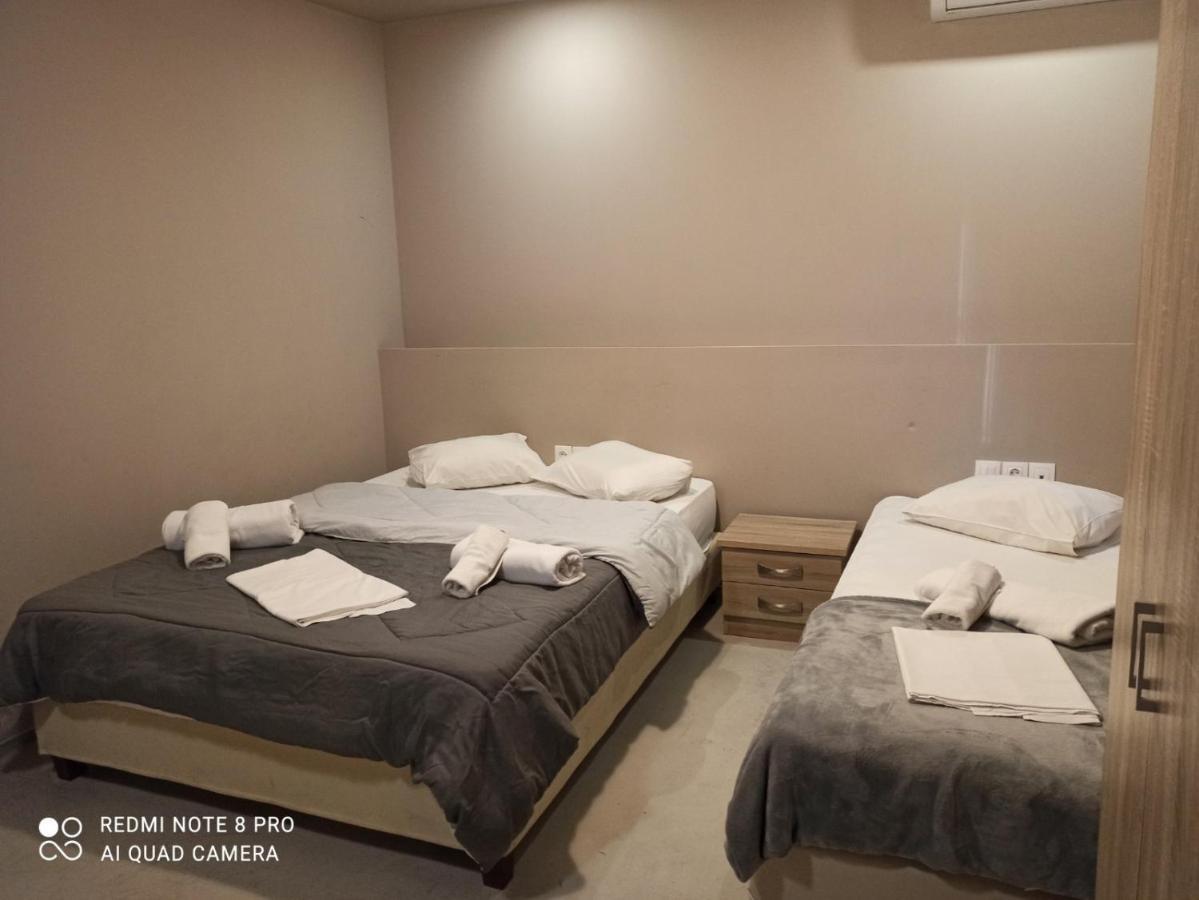 Lux Hotel Piraeus Room photo